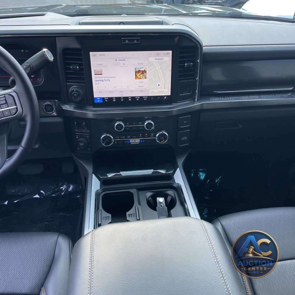 2025 Ford F250 S/D Lariat