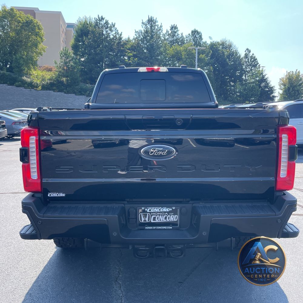 2025 Ford F250 S/D Lariat