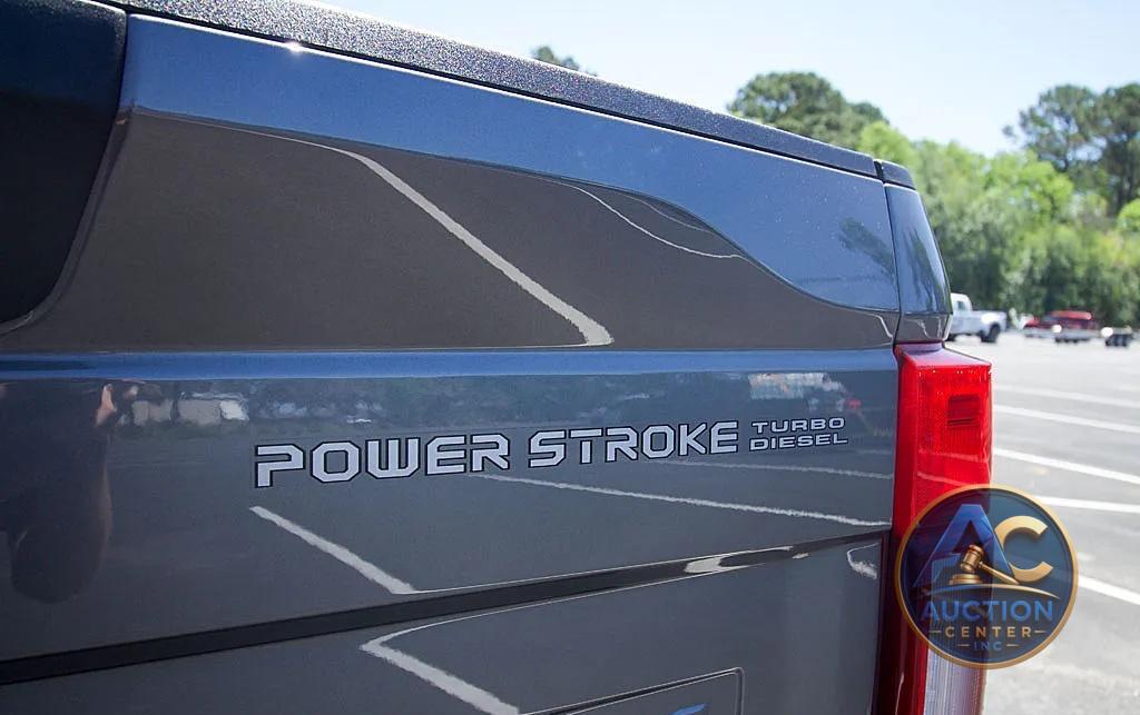2022 Ford F-250 Super Duty Lariat Roush Edition