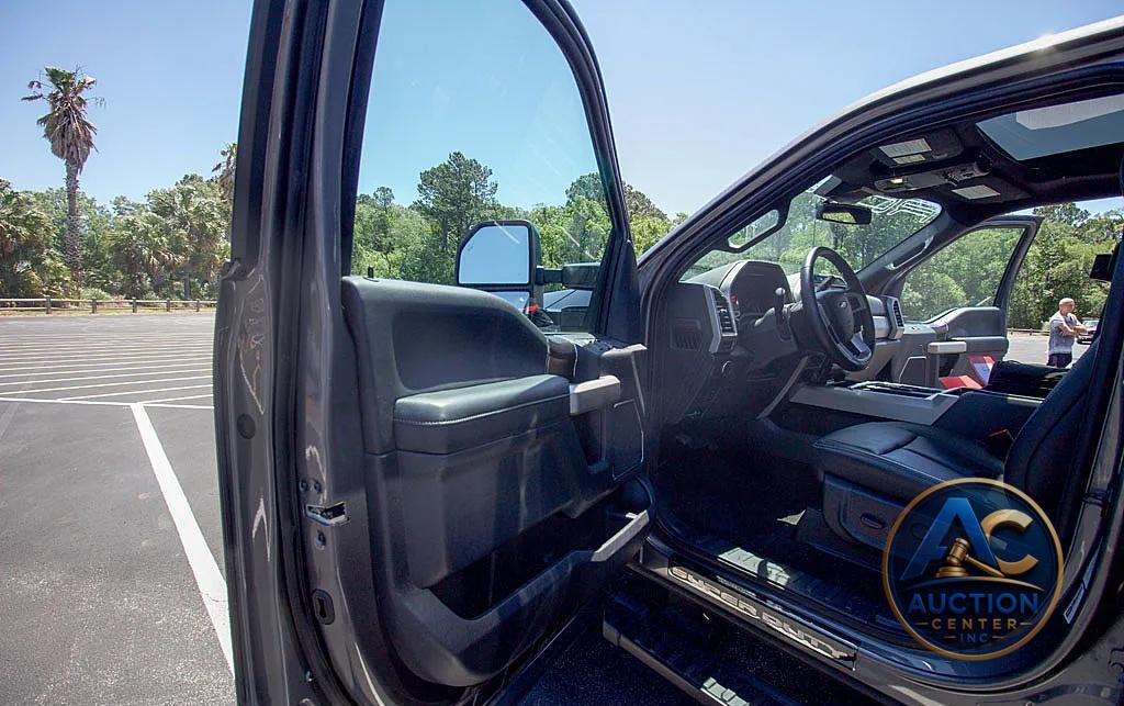 2022 Ford F-250 Super Duty Lariat Roush Edition