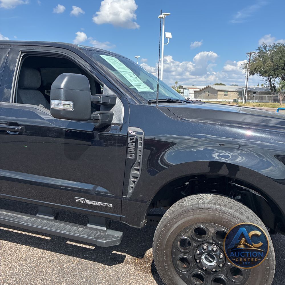 2025 Ford F-250 Super Duty XLT