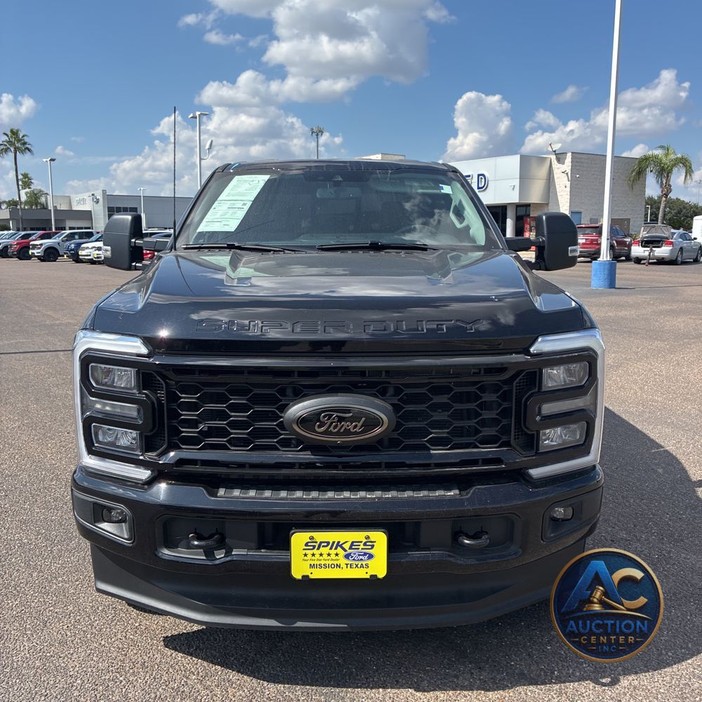 2025 Ford F-250 Super Duty XLT