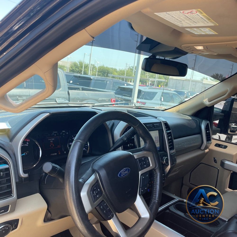 2020 Ford F-250 Super Duty Lariat