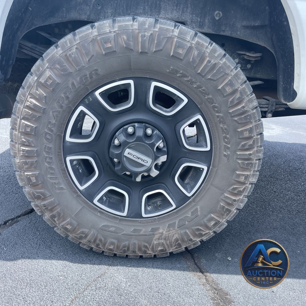 2024 Ford F-250 Super Duty Platinum