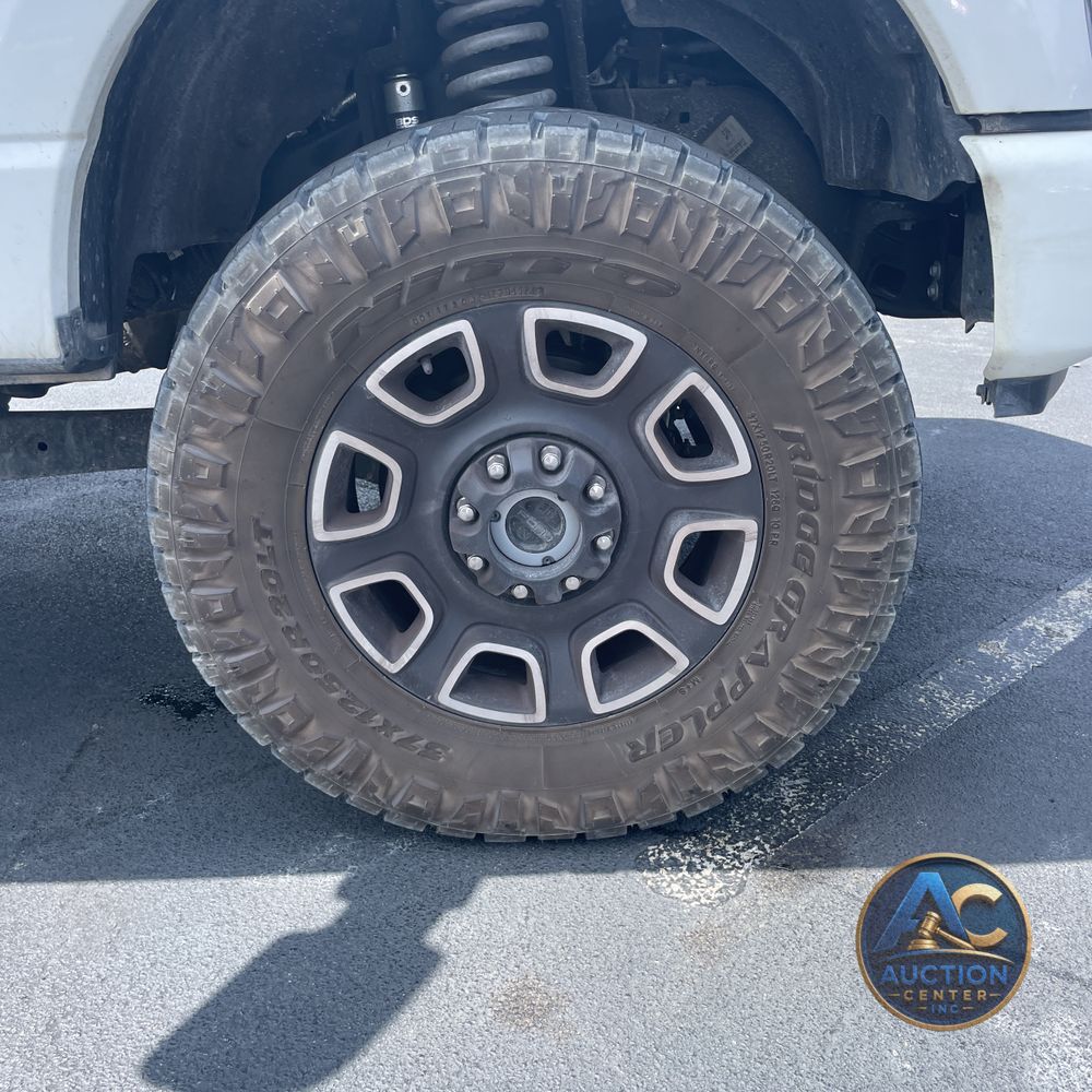 2024 Ford F-250 Super Duty Platinum