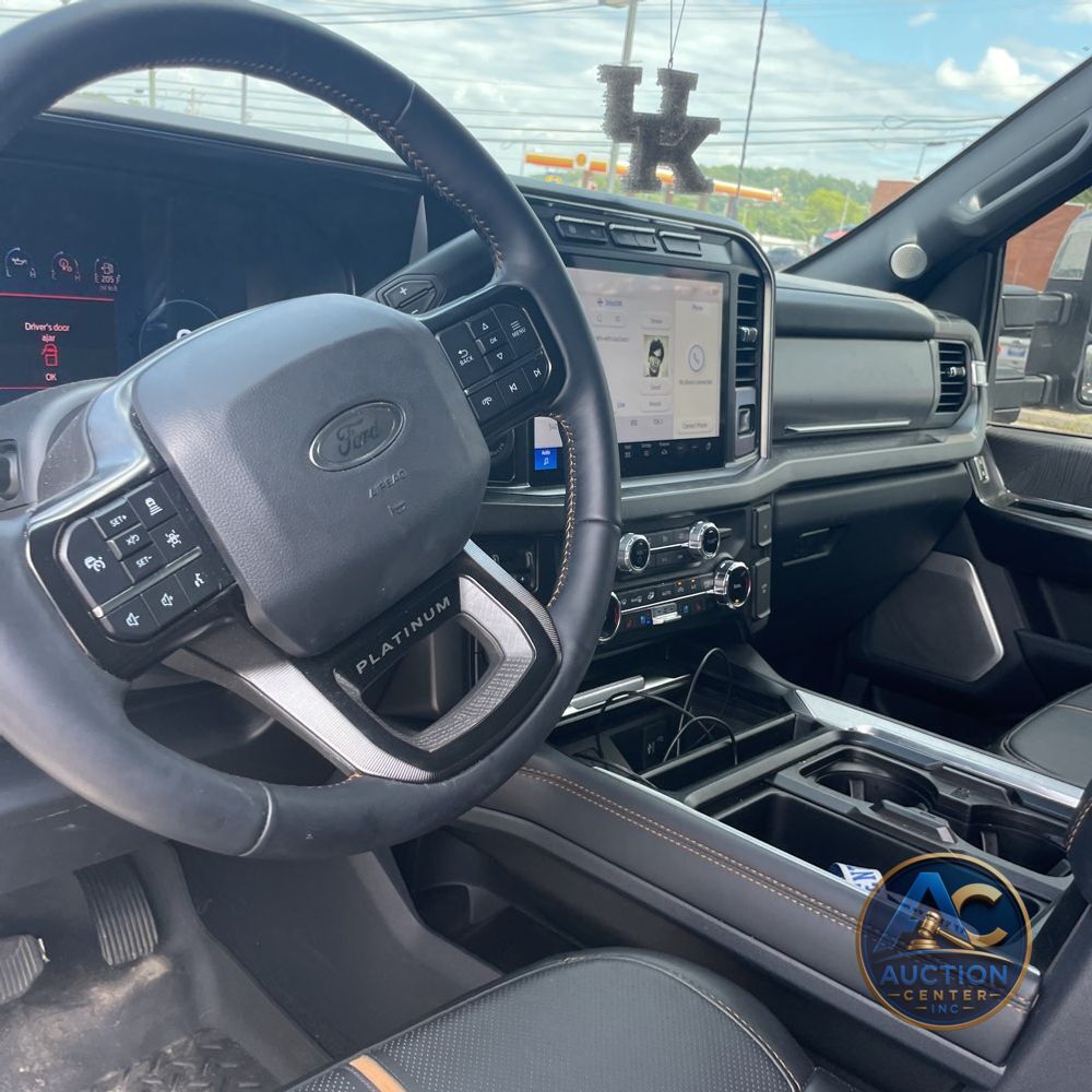 2024 Ford F-250 Super Duty Platinum