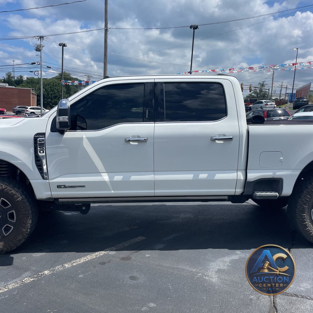 2024 Ford F-250 Super Duty Platinum