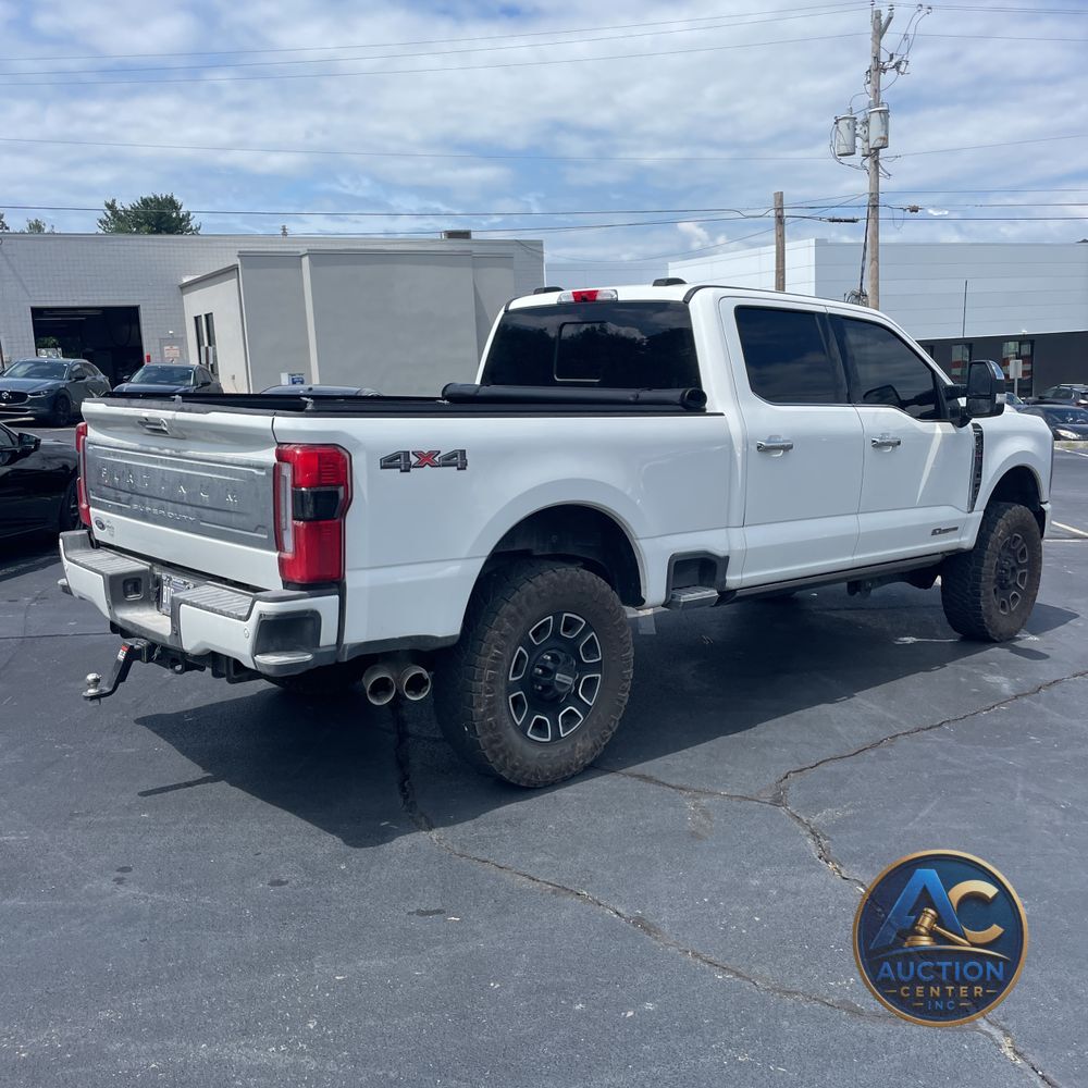 2024 Ford F-250 Super Duty Platinum