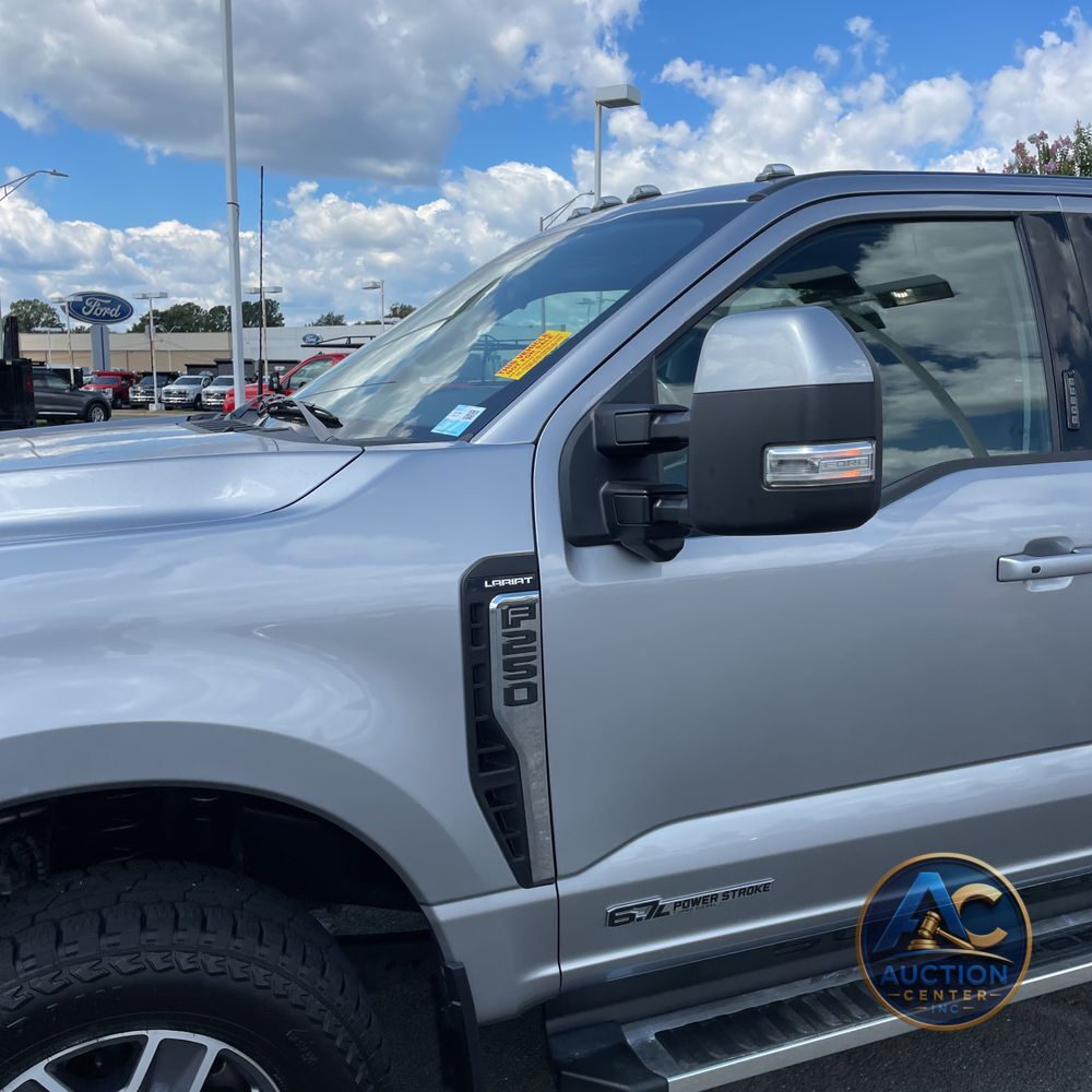 2023 Ford F-250 Super Duty Lariat