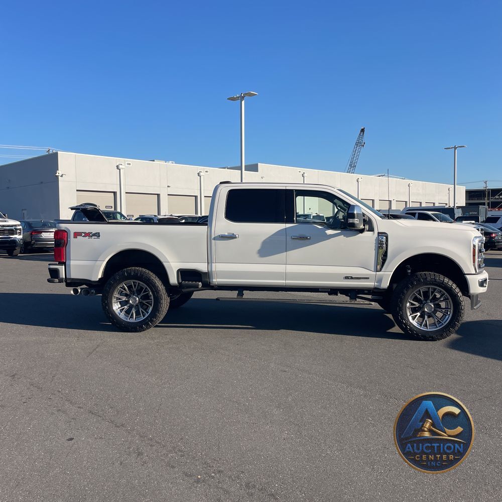 2024 Ford F-250 Super Duty Platinum