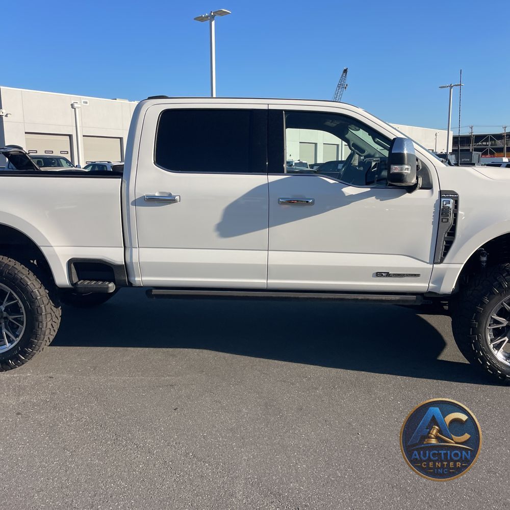 2024 Ford F-250 Super Duty Platinum