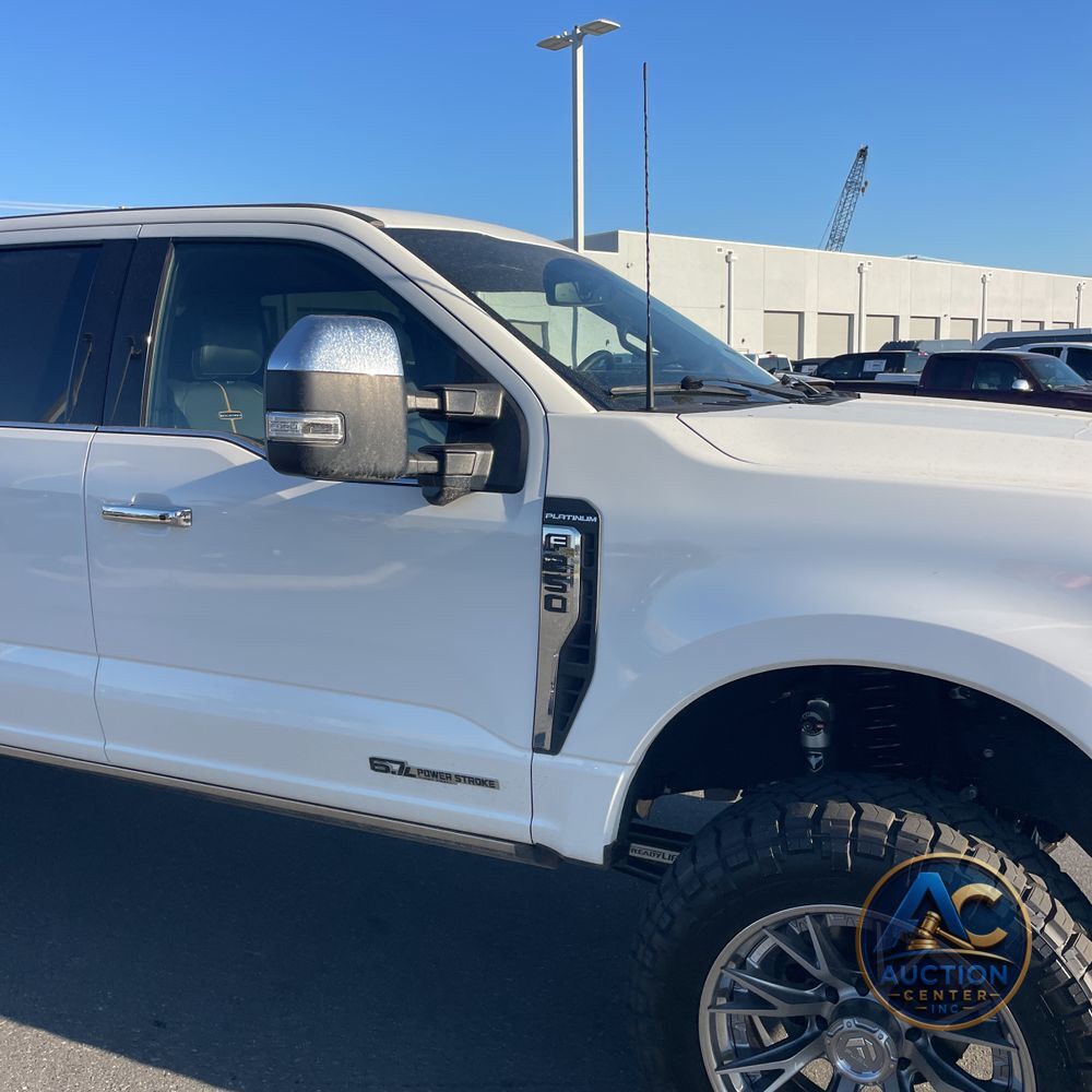 2024 Ford F-250 Super Duty Platinum