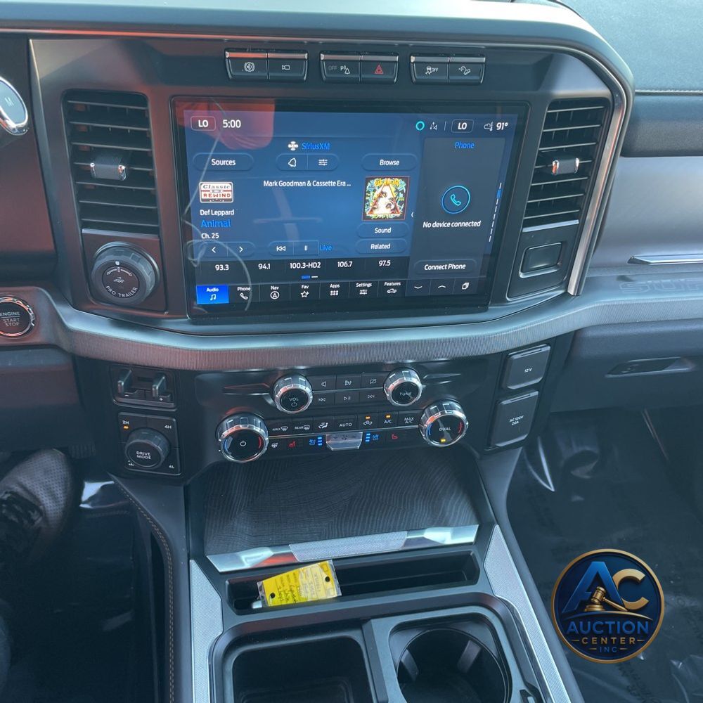 2024 Ford F-250 Super Duty Platinum
