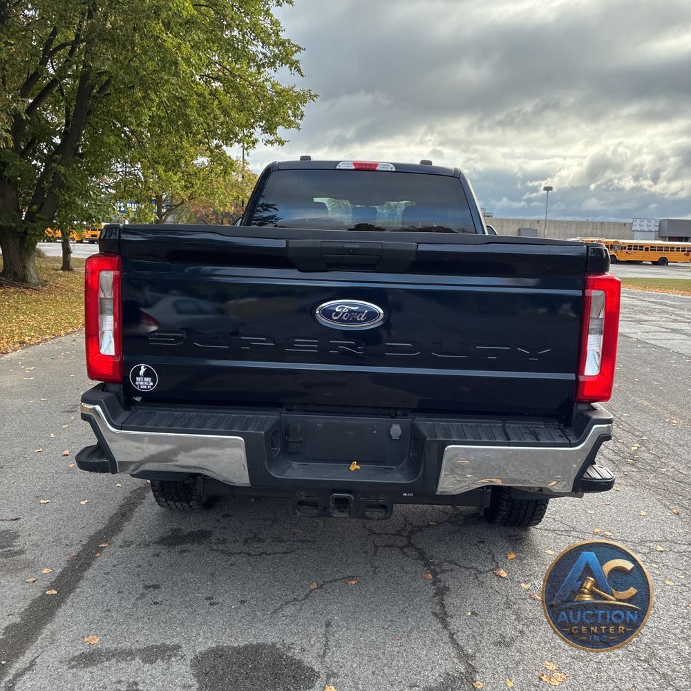 2023 Ford F250 S/D XLT