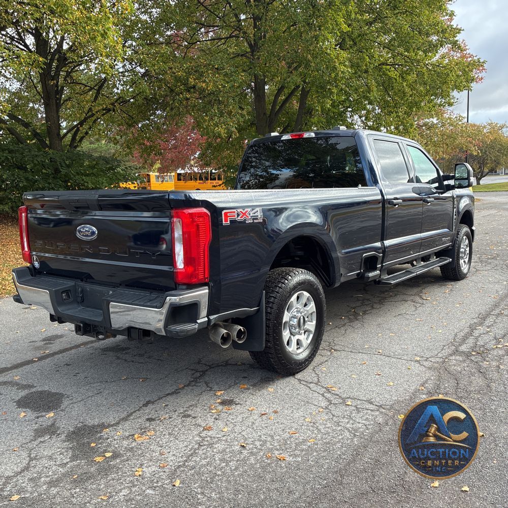 2023 Ford F250 S/D XLT