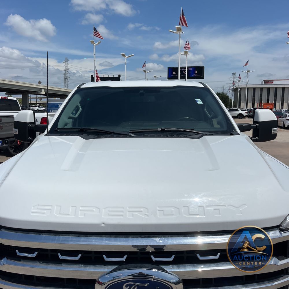 2023 Ford F-250 Super Duty Lariat