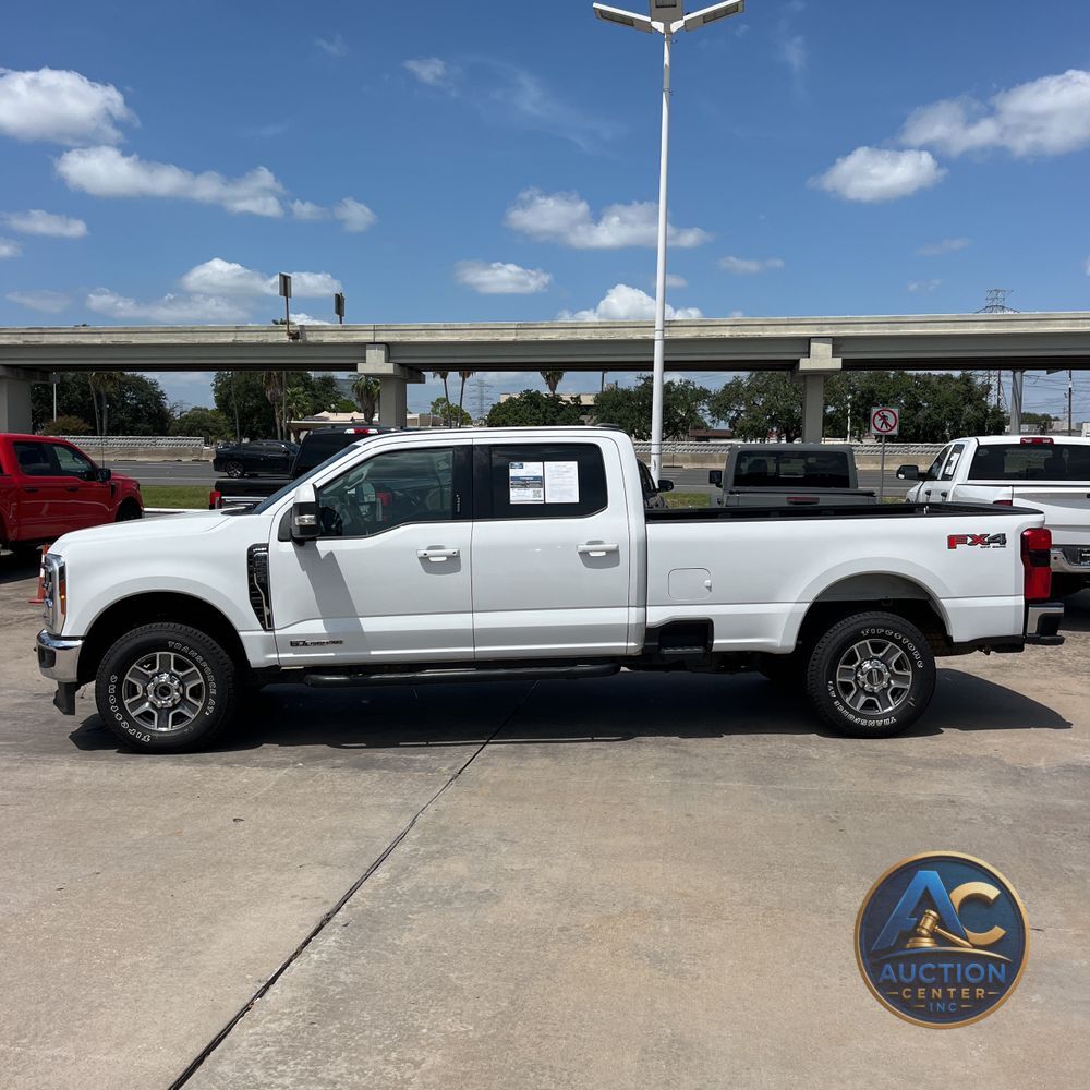 2023 Ford F-250 Super Duty Lariat