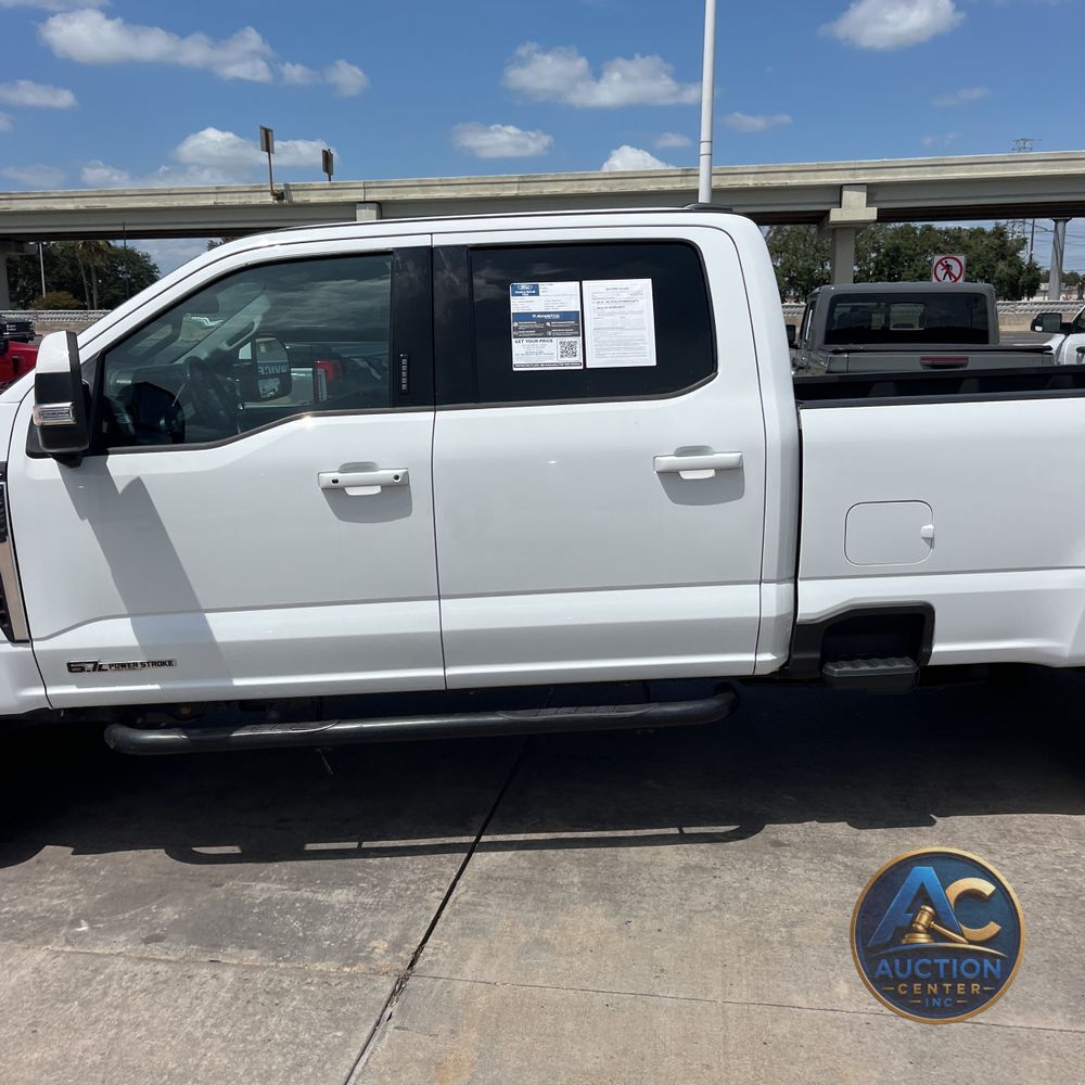 2023 Ford F-250 Super Duty Lariat