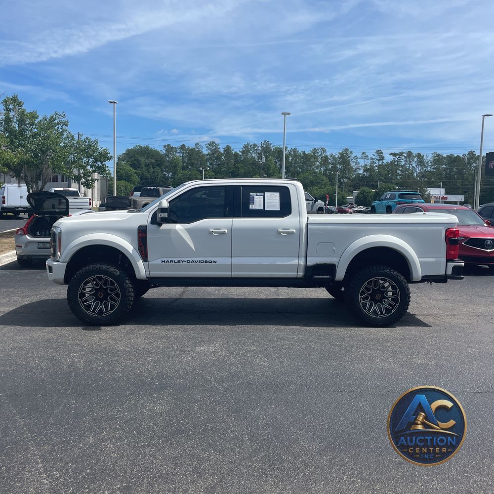 2023 Ford F-250 Super Duty Lariat