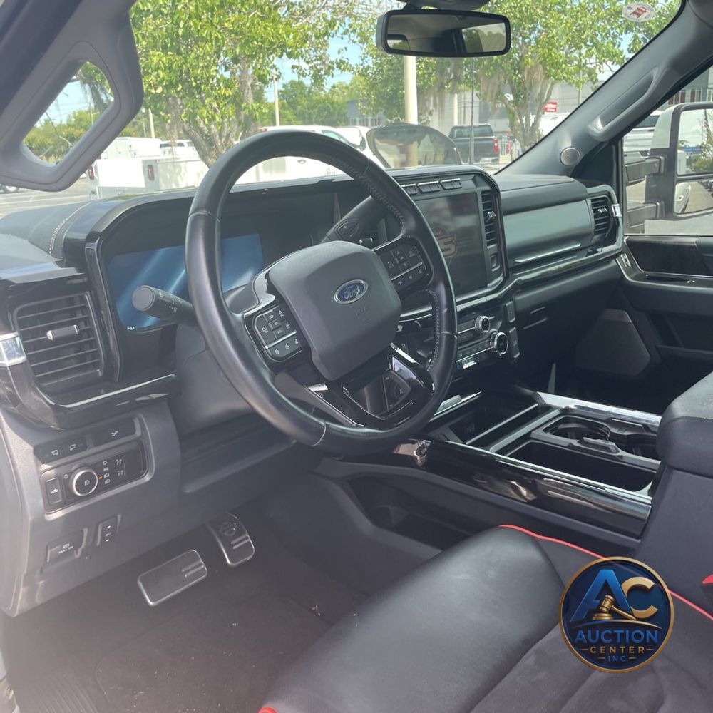 2023 Ford F-250 Super Duty Lariat