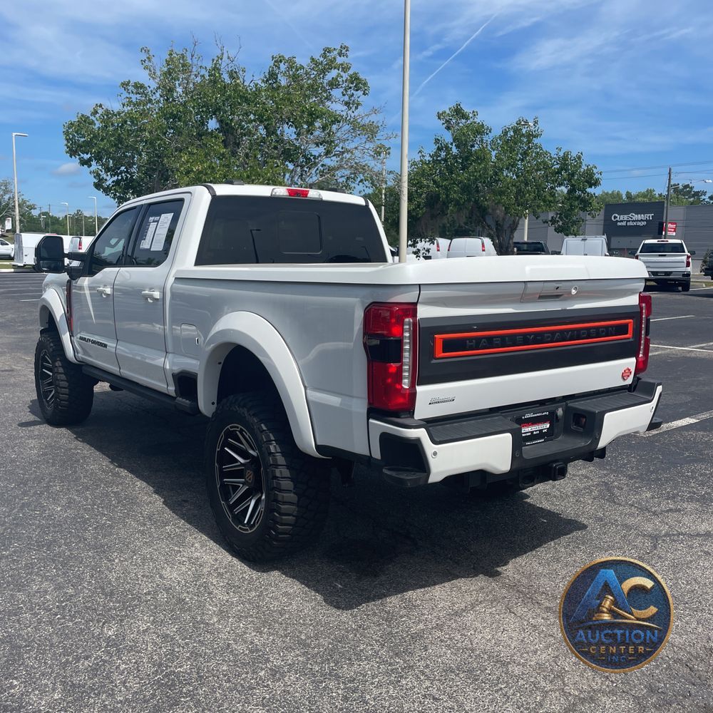 2023 Ford F-250 Super Duty Lariat