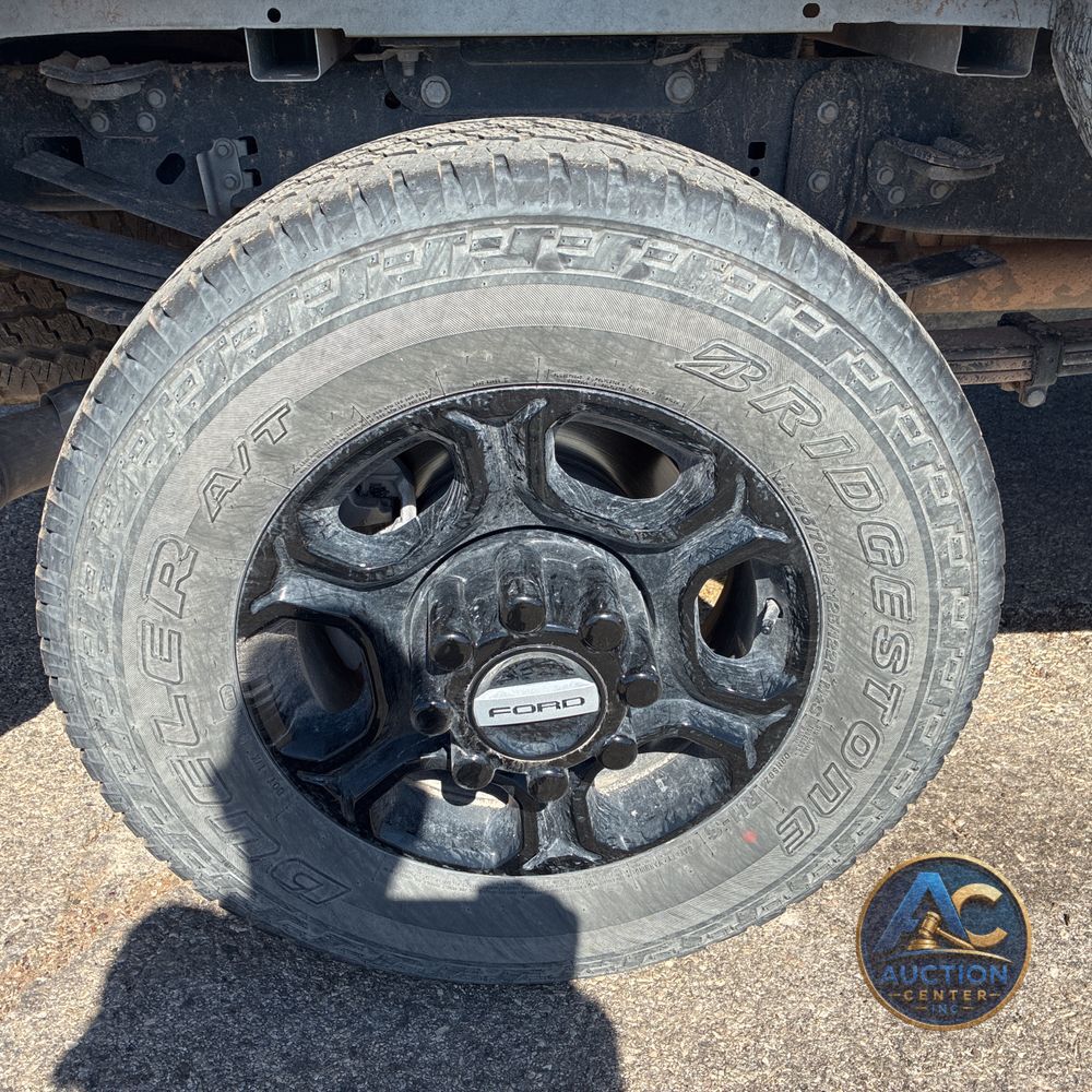 2025 Ford F-250 Super Duty XL