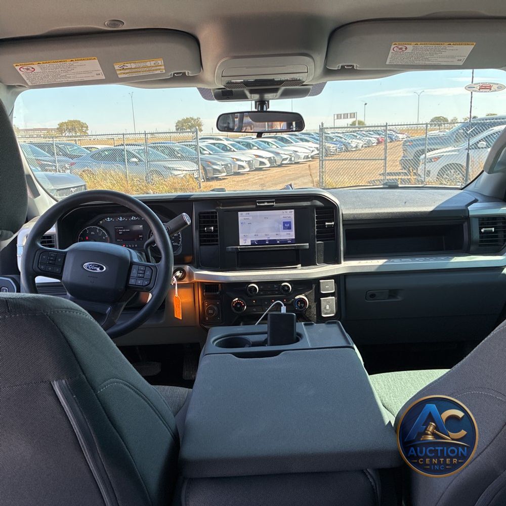 2025 Ford F-250 Super Duty XL