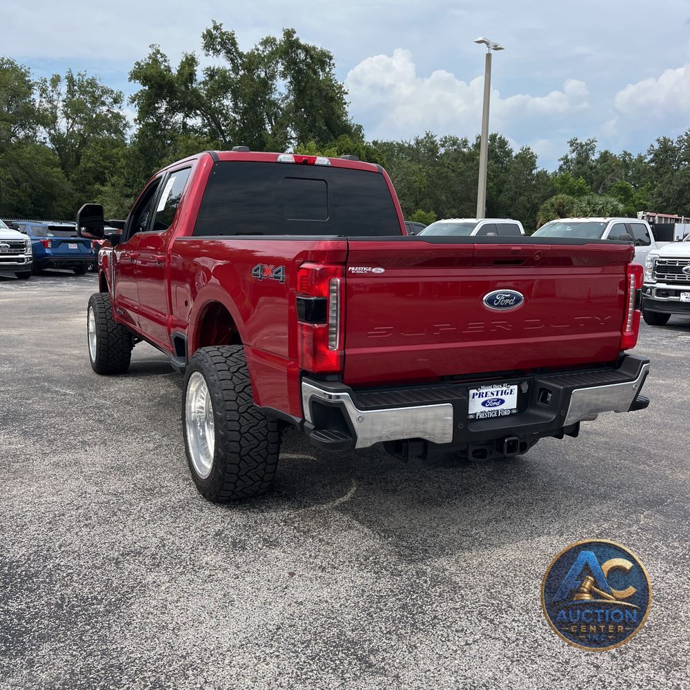 2023 Ford F-250 Super Duty Lariat
