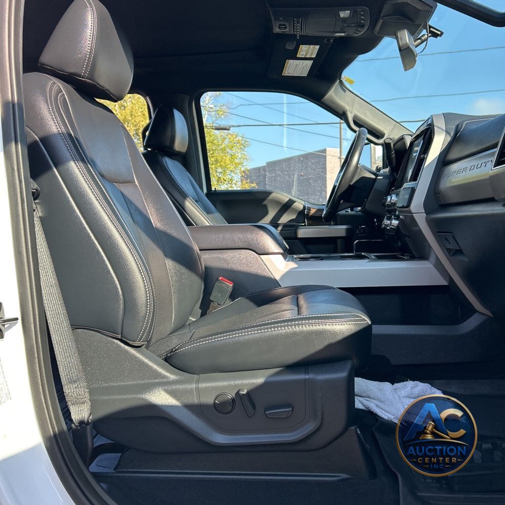 2022 Ford F-350 Super Duty Lariat