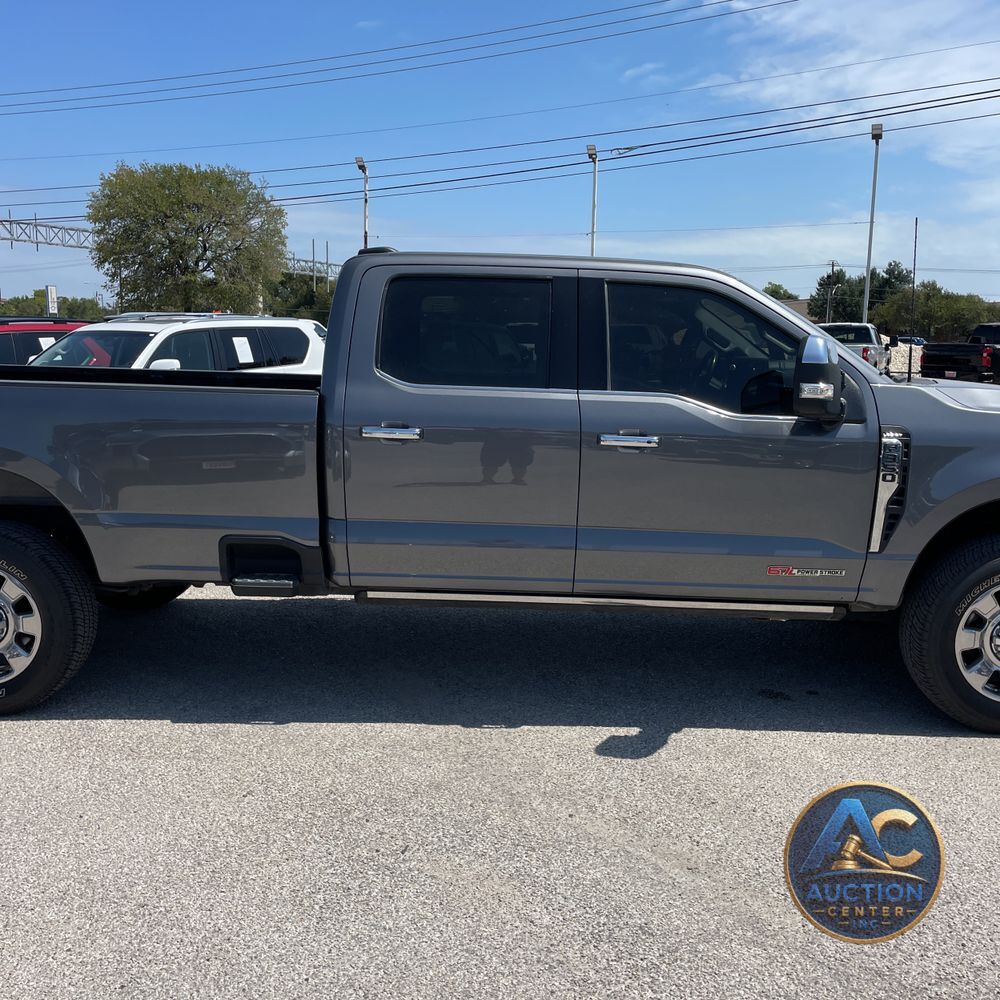 2024 Ford F-350 Super Duty Lariat