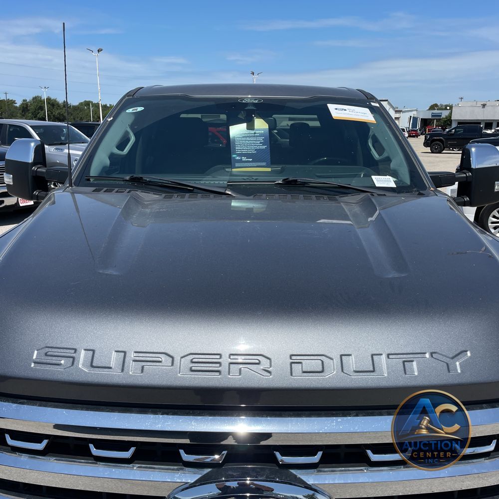 2024 Ford F-350 Super Duty Lariat