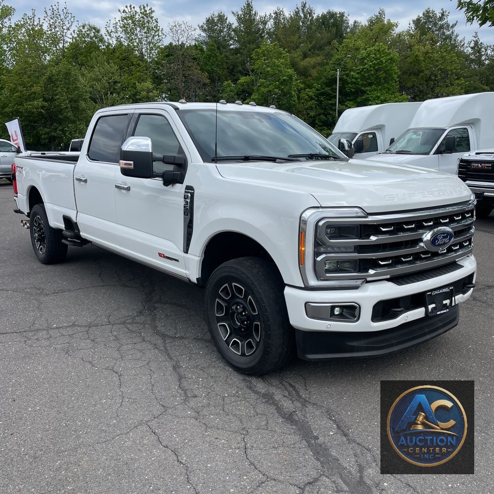 2023 Ford F-350 Super Duty Platinum