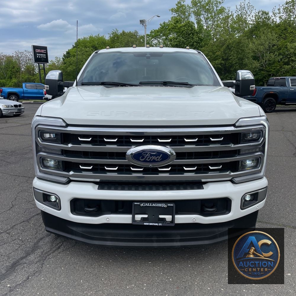2023 Ford F-350 Super Duty Platinum