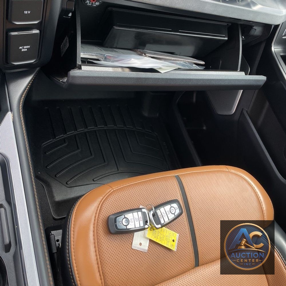 2023 Ford F-350 Super Duty Platinum