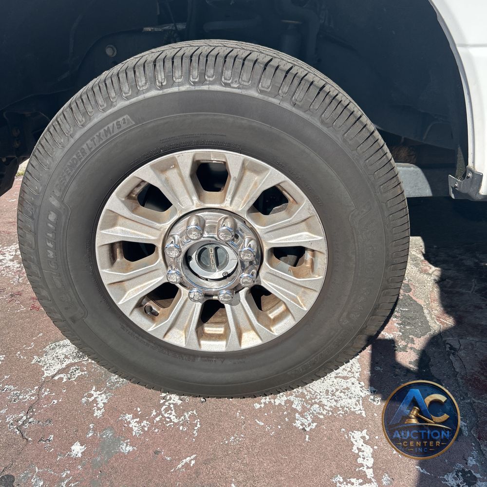 2022 Ford F350 S/D XLT