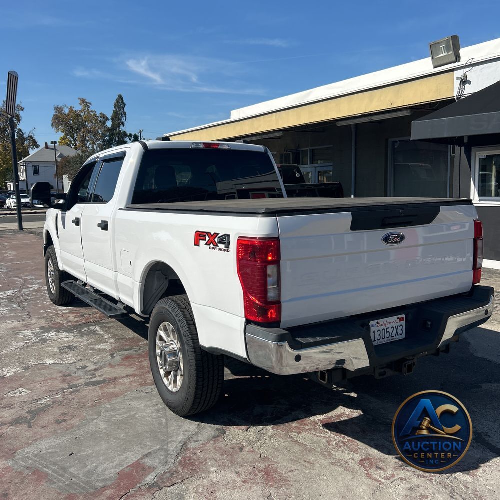 2022 Ford F350 S/D XLT