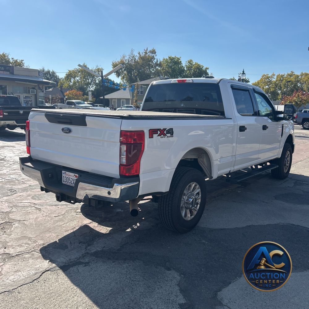 2022 Ford F350 S/D XLT