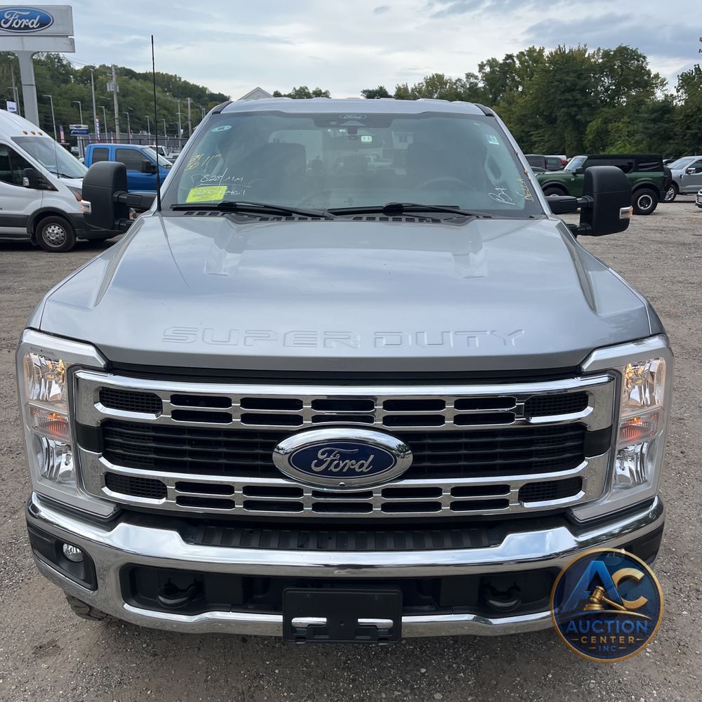 2024 Ford F-350 Super Duty XLT