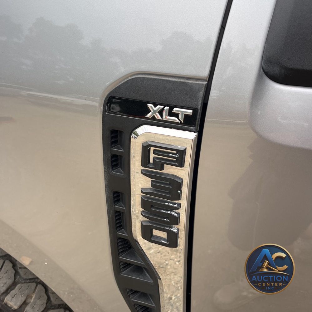 2024 Ford F-350 Super Duty XLT