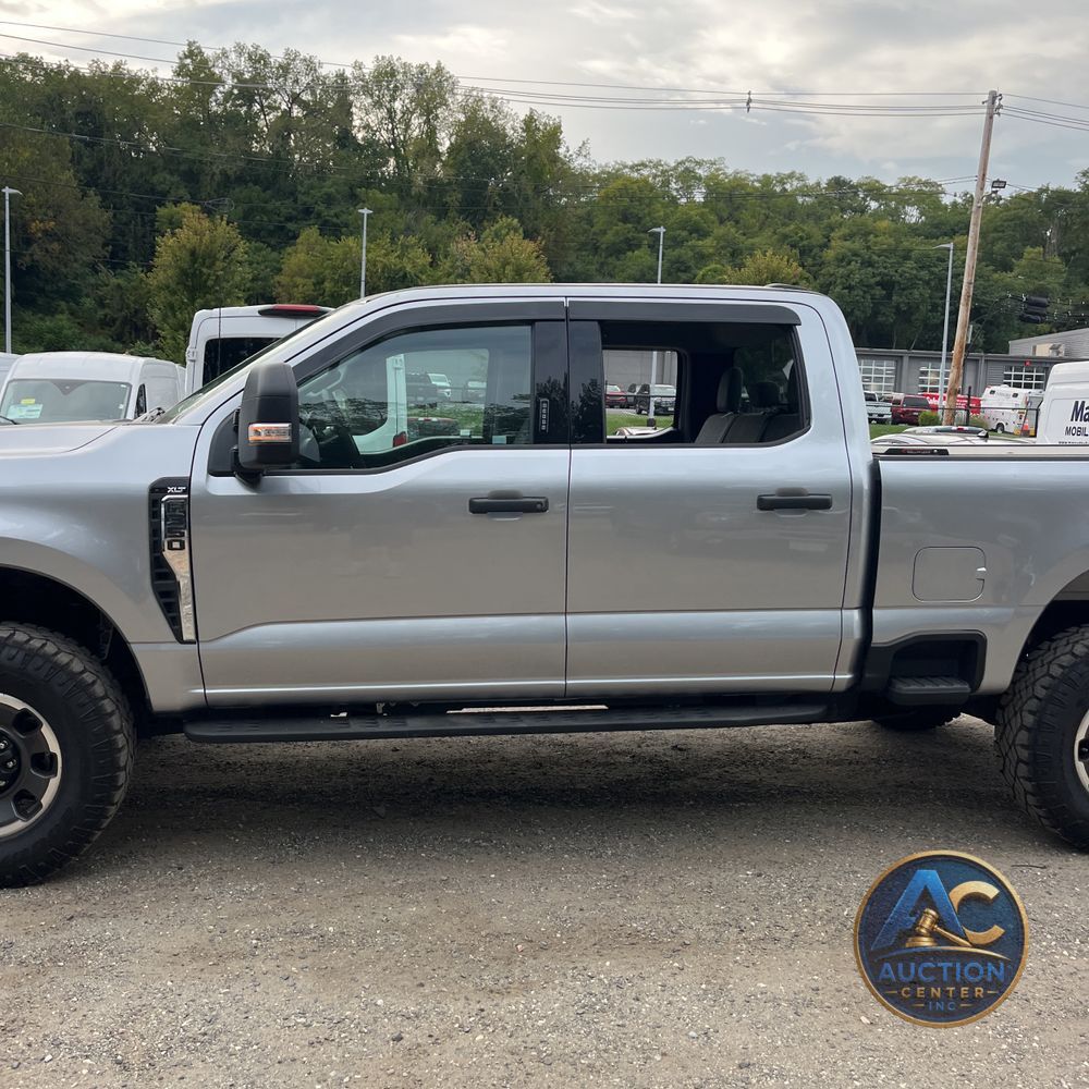 2024 Ford F-350 Super Duty XLT