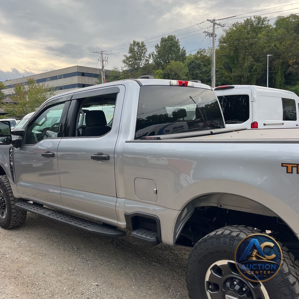 2024 Ford F-350 Super Duty XLT