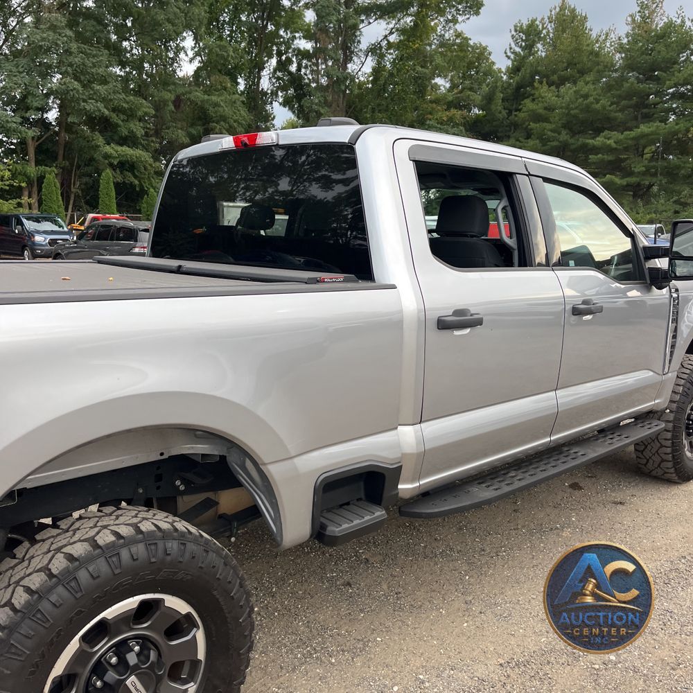 2024 Ford F-350 Super Duty XLT