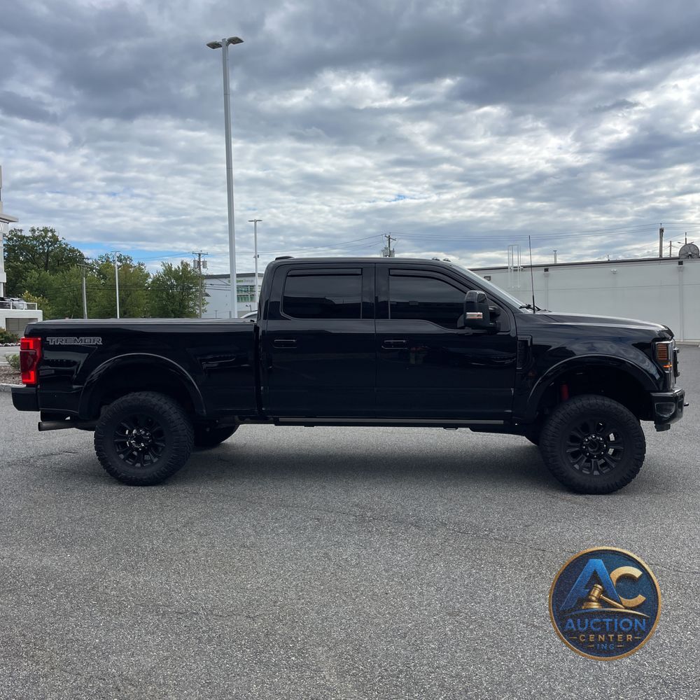 2022 Ford F-350 Super Duty Lariat