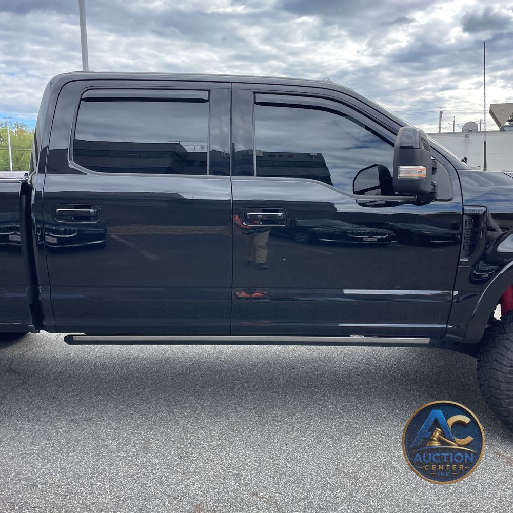 2022 Ford F-350 Super Duty Lariat