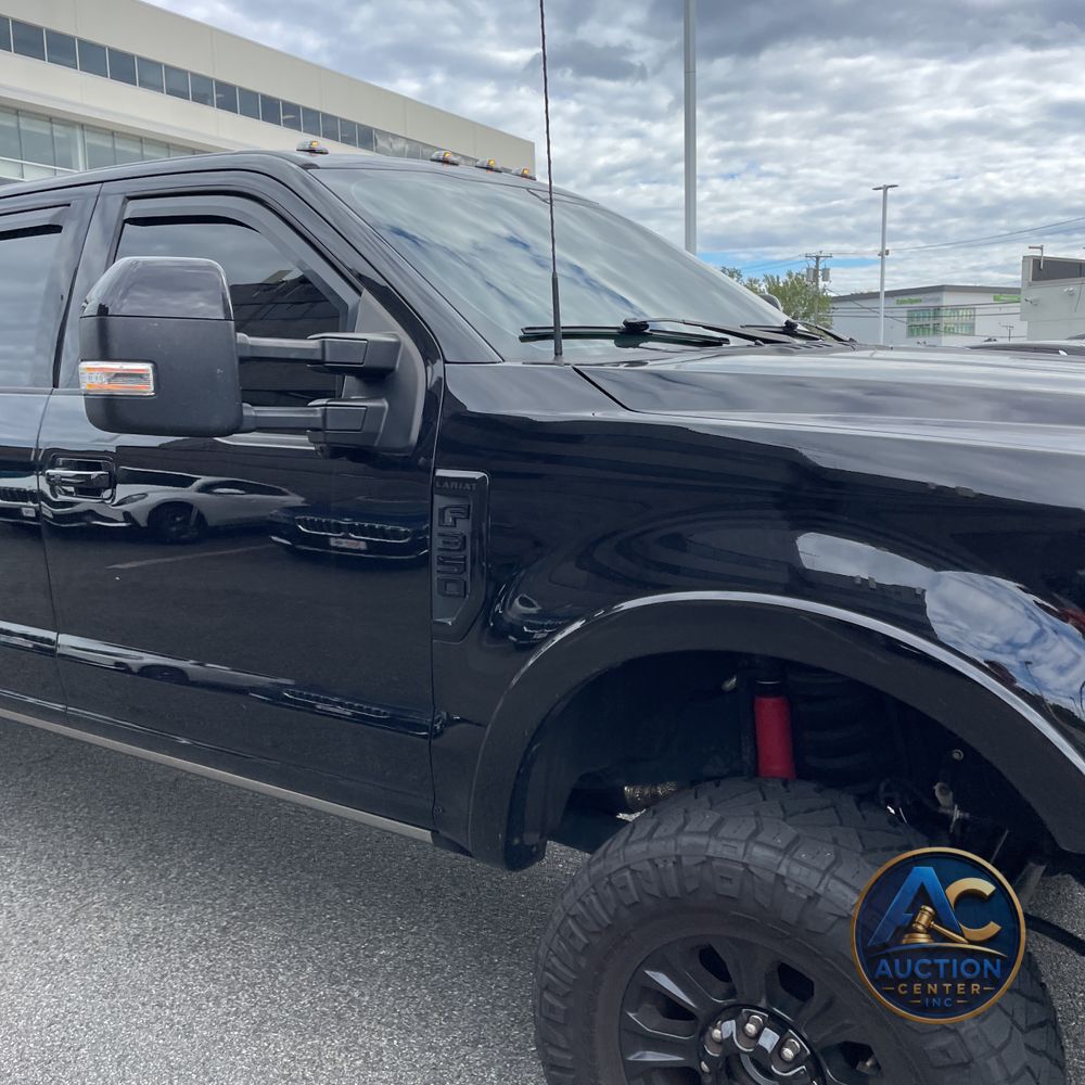 2022 Ford F-350 Super Duty Lariat