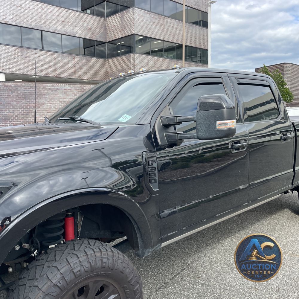 2022 Ford F-350 Super Duty Lariat