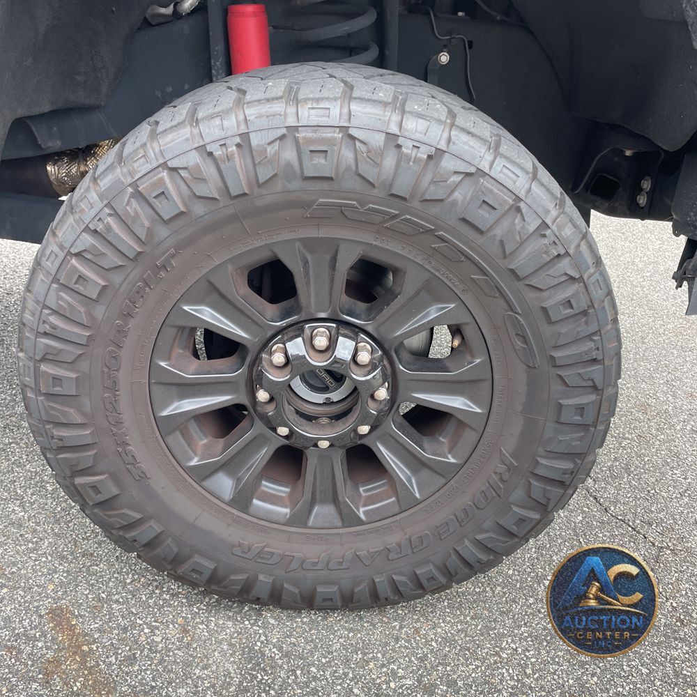 2022 Ford F-350 Super Duty Lariat