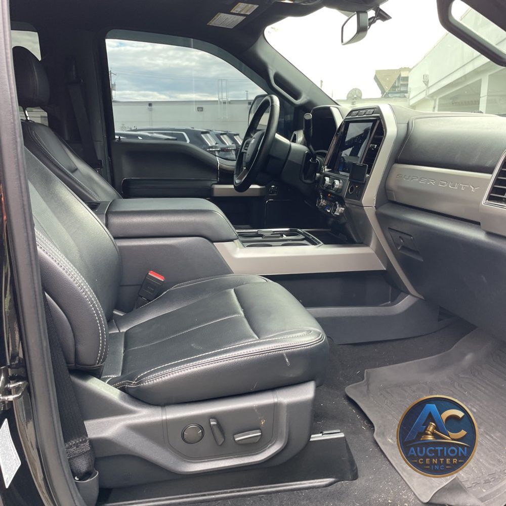 2022 Ford F-350 Super Duty Lariat