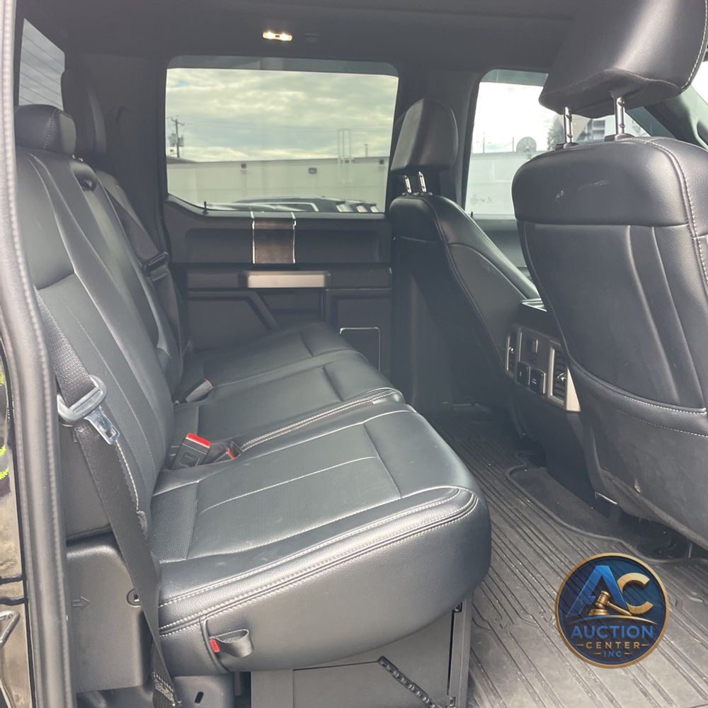 2022 Ford F-350 Super Duty Lariat
