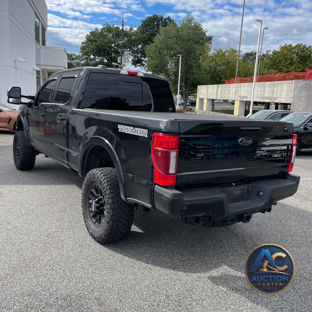 2022 Ford F-350 Super Duty Lariat